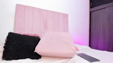 Mara  online show from November 7, 12:14 am