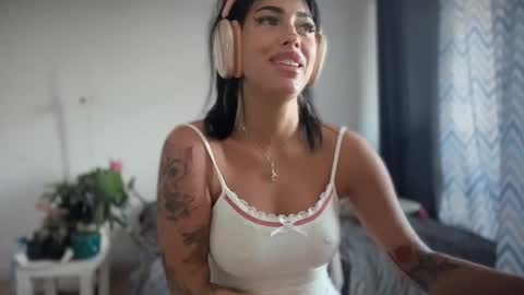 Marakuia online show from October 21, 8:52 am