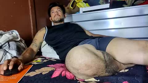maravillanelsonernesto online show from May 16, 8:44 am
