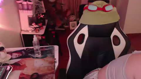 marcela2101s online show from July 27, 11:13 pm