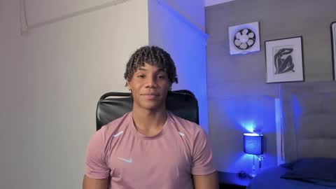 Snapshot of marcelo_dosantos77 chatting on March 6, 10:58 pm MARCELO online show from March 6, 10:58 pm