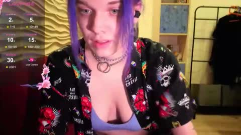 marci_n online show from January 11, 9:43 pm