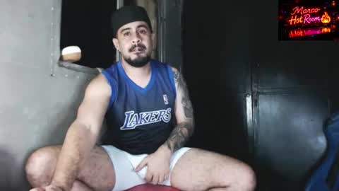 marco_aure online show from June 11, 1:38 am