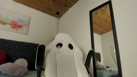 marcos_vieyra online show from July 6, 7:38 pm