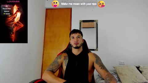 marcus_elrey online show from March 24, 11:00 pm