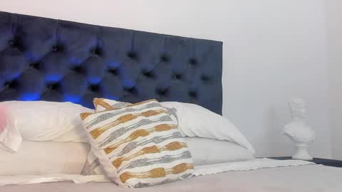 marcus_moreno online show from April 1, 9:56 pm