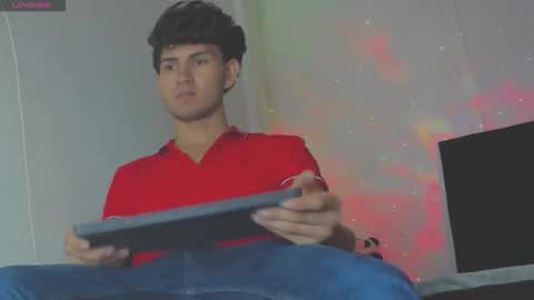 Marcus Independent Model online show from June 8, 4:02 am