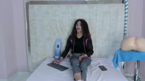 marfilastrom online show from October 20, 8:03 pm