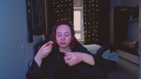 Margaret online show from December 6, 12:11 pm