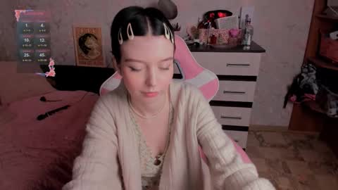 Margot online show from November 19, 4:39 pm