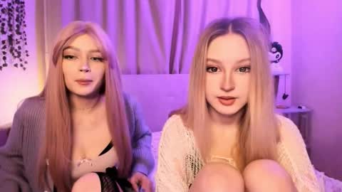 Margo online show from October 8, 8:15 pm