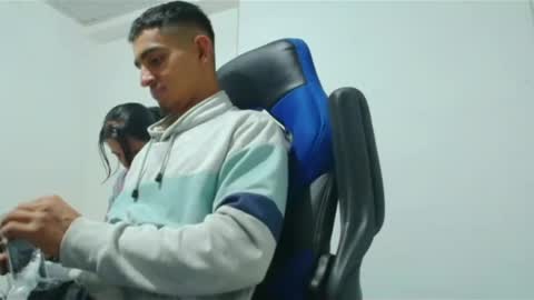 Mara and ngel online show from February 4, 2:49 am