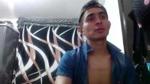 Mara and ngel online show from January 9, 1:50 am