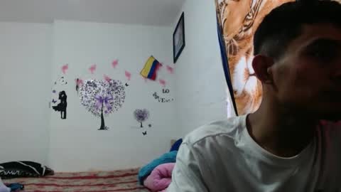 Mara and ngel online show from January 19, 10:39 pm