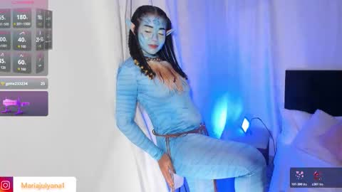 V A N E S S A  online show from October 31, 4:46 am