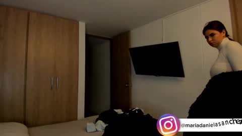 mariadanielasanchez online show from March 14, 11:53 pm