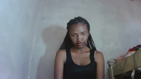 Snapshot of mariah586 chatting on September 17, 12:19 pm Maria online show from September 17, 12:19 pm
