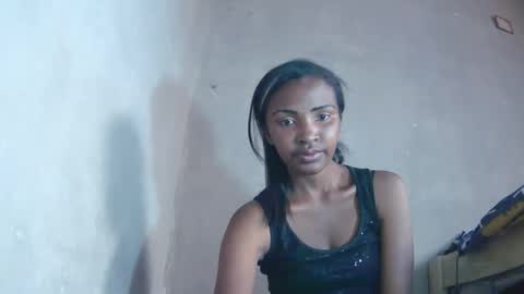Snapshot of mariah586 chatting on October 1, 11:09 am Maria online show from October 1, 11:09 am