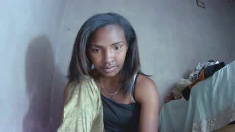 Snapshot of mariah586 chatting on October 8, 3:18 pm Maria online show from October 8, 3:18 pm
