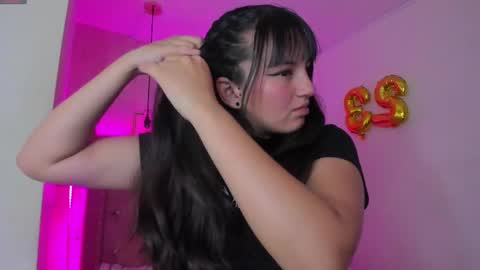   online show from March 12, 12:57 pm