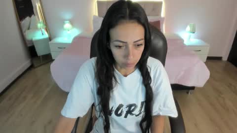 Mariam online show from March 18, 3:12 am