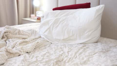 mariameella online show from February 26, 12:19 pm