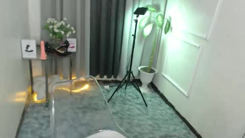 maria online show from March 9, 4:05 am