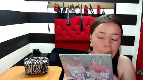 Marian online show from February 26, 3:03 am