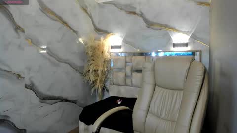 Mariana online show from March 16, 11:58 am