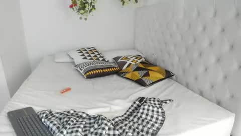mariana_aguilar online show from July 28, 4:39 pm