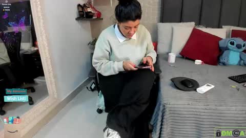 Mar y online show from February 25, 3:15 pm