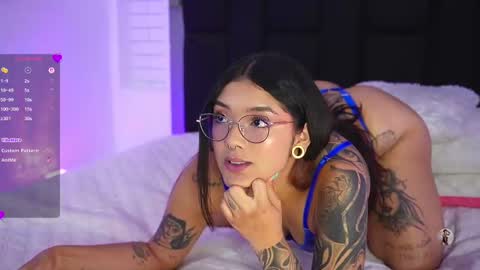Snapshot of mariana_monroe04 chatting on September 25, 7:32 pm Mariana  online show from September 25, 7:32 pm
