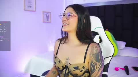 Snapshot of mariana_monroe04 chatting on September 14, 7:04 pm Mariana  online show from September 14, 7:04 pm