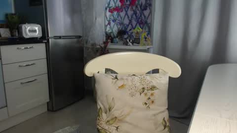 MarianaMur online show from September 19, 6:50 am