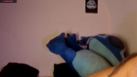 mariana williams online show from February 1, 2:47 am