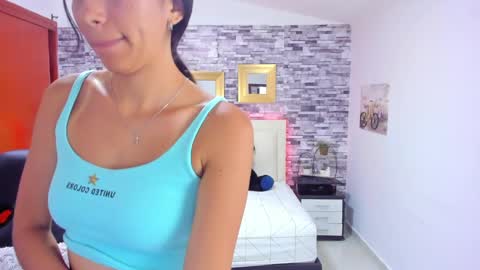 Mariana online show from February 26, 8:04 pm