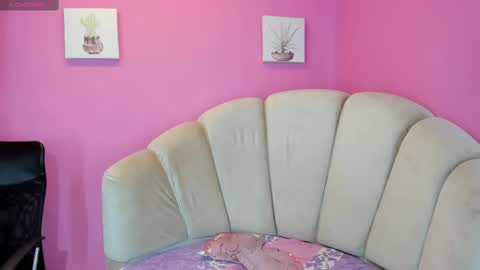 marianrosse online show from September 20, 3:42 am