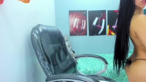 Snapshot of mariansexx chatting on February 25, 12:49 pm Marian Sexy online show from February 25, 12:49 pm