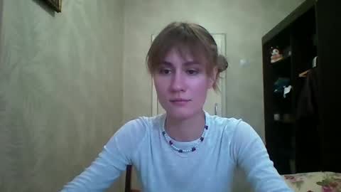 Elianor online show from April 2, 2:46 pm