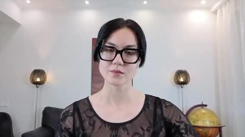 Marie Fitch online show from April 16, 2:33 am