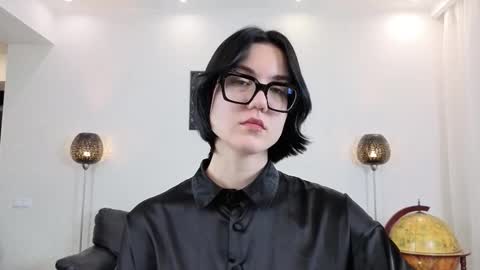 Marie Fitch online show from December 22, 11:33 pm