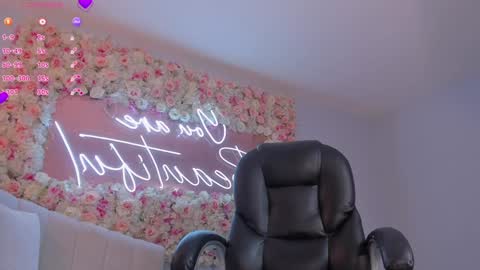  Im Marie Jane  online show from January 29, 5:24 pm