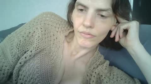 Mariejojo online show from July 18, 2:19 pm