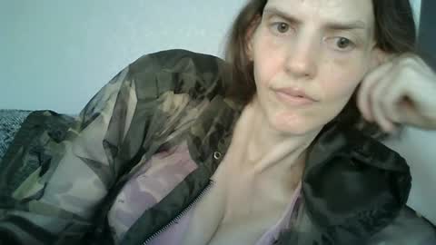 Mariejojo online show from June 22, 1:51 pm