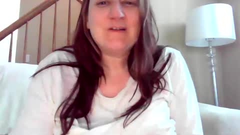 Marie online show from June 7, 6:24 pm
