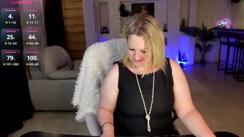 mariemlui online show from July 10, 2:22 pm