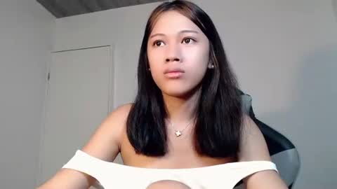 mariepoesa_gaurdaxx827 online show from December 16, 1:13 am