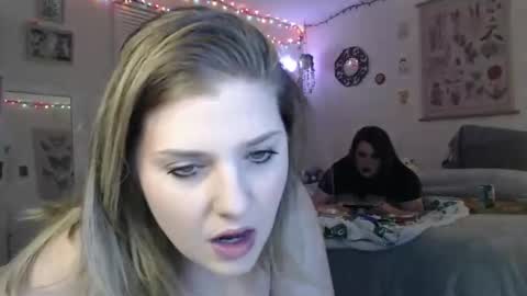 marigoldrue online show from February 10, 5:25 am