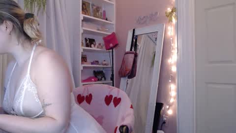 marigoldrue online show from March 2, 12:48 am