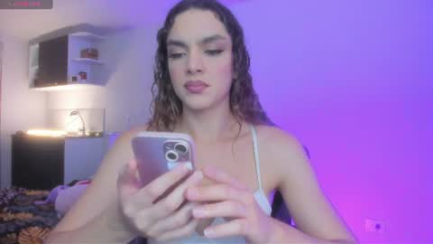 mariiahneedles online show from June 10, 9:13 pm